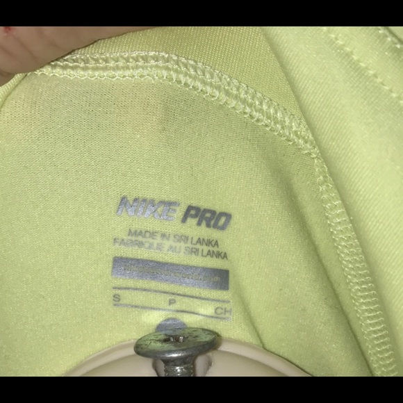 Women’s Nike Pro Dri-FIT Top 1/4 Zip Neon Green/Yellow (S) - Picture 6 of 7